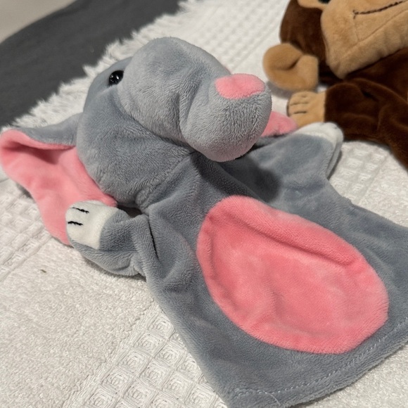 Elephant and Monkey Hand Puppets - Picture 2 of 11